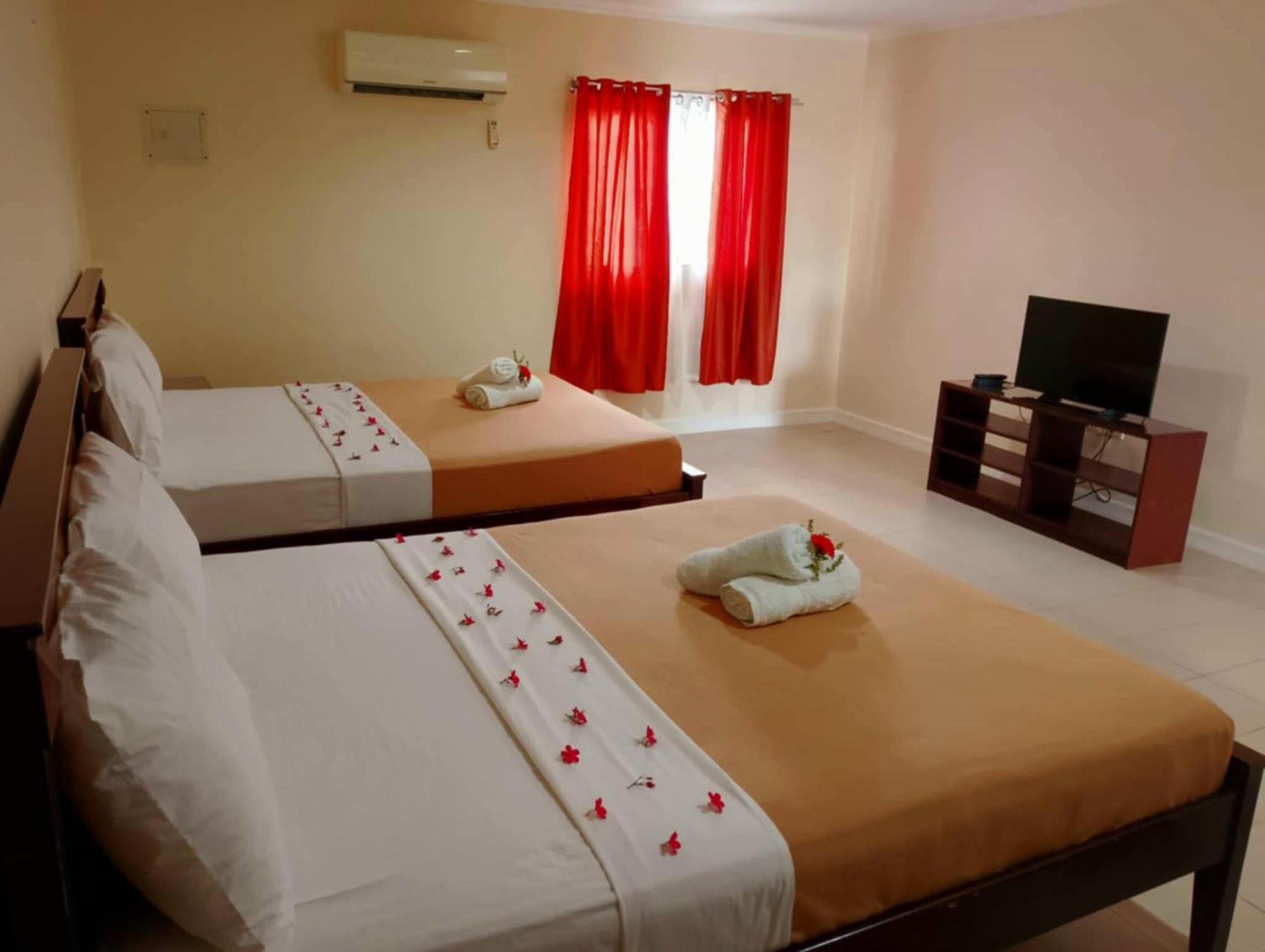 Villa Del Pueblo Inn Панглао Екстериор снимка