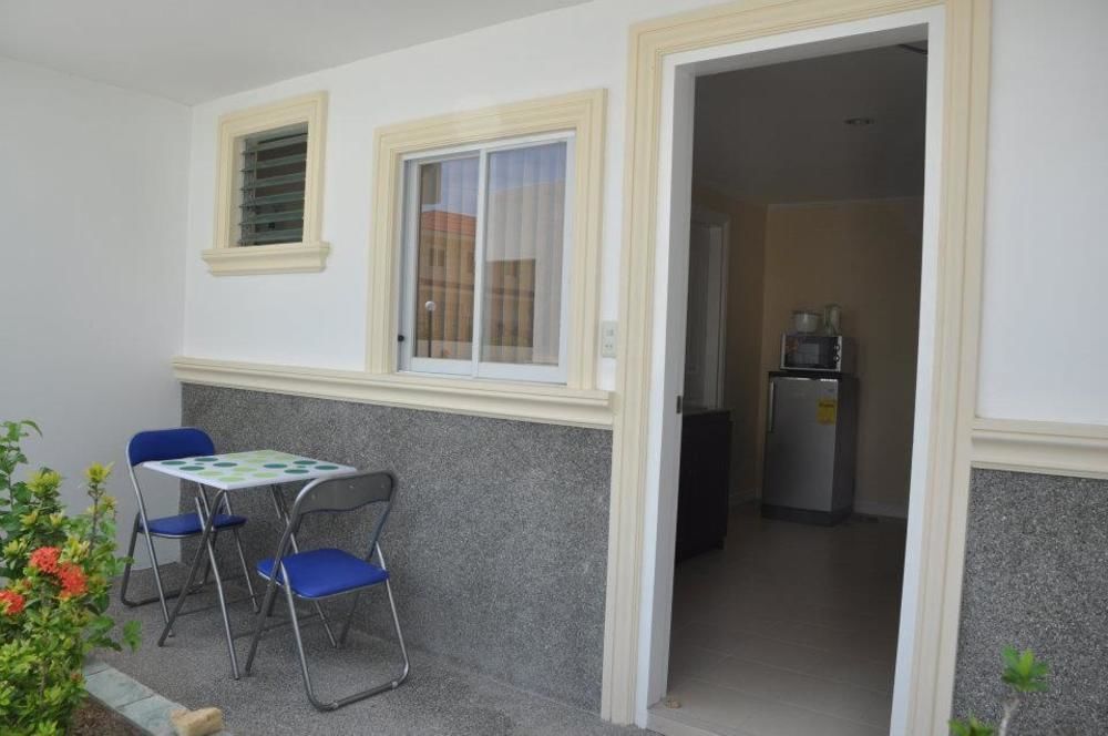 Villa Del Pueblo Inn Панглао Екстериор снимка